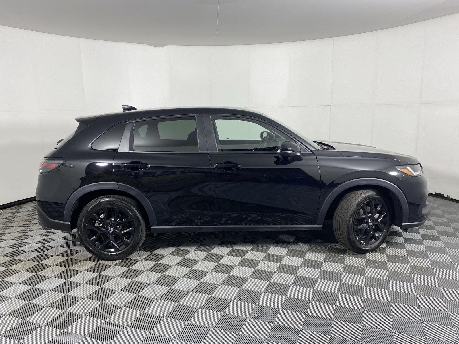 Used 2025 Crystal Black Pearl Honda Sport image 11