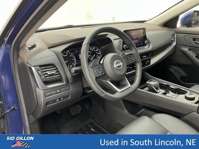 Used 2023 Caspian Blue Metallic Nissan SV image 13