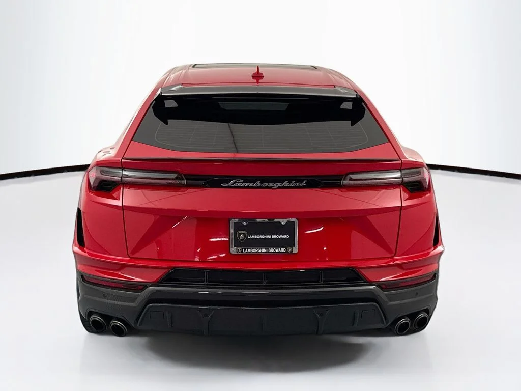 Used 2023 Rosso Mars Metallic Lamborghini Performante image 6
