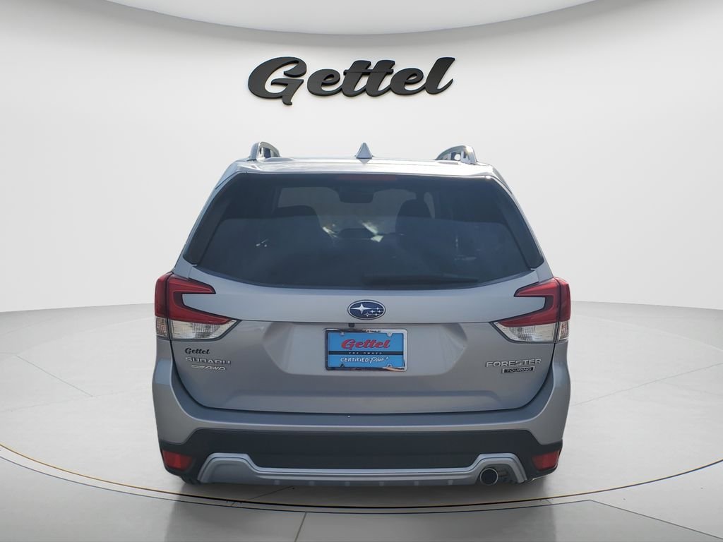 Used 2022 Silver Subaru Touring image 6