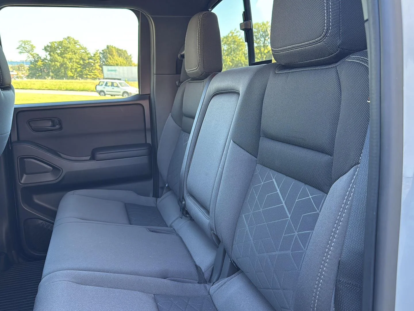 2026 Nissan Frontier SV - Photo 15