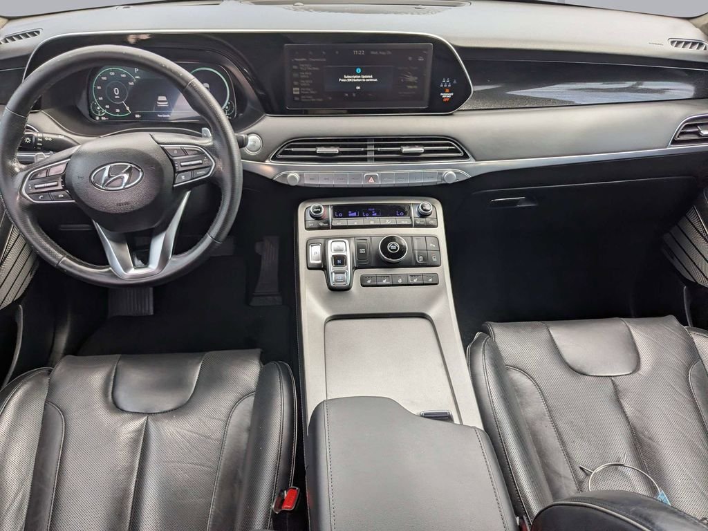 Used 2022 Green Hyundai Calligraphy image 15