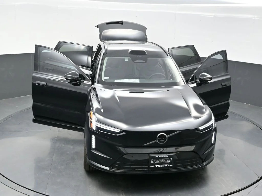 2025 Volvo EX90 Plus - Photo 54