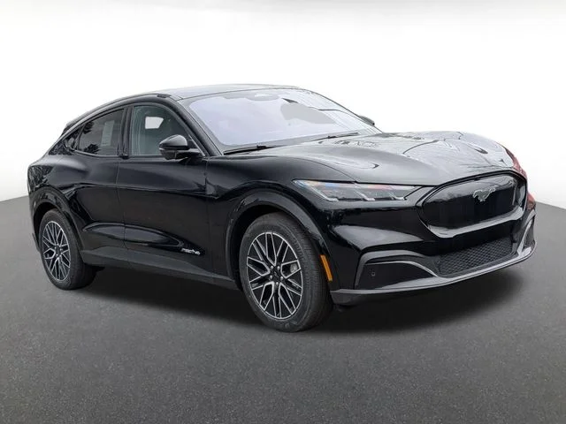 2026 Ford Mustang-Mach-e Premium's photo