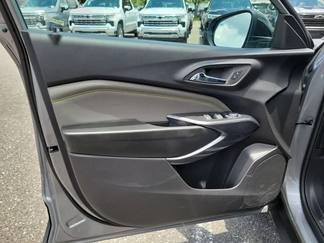 2025 Chevrolet Trax Activ - Photo 20