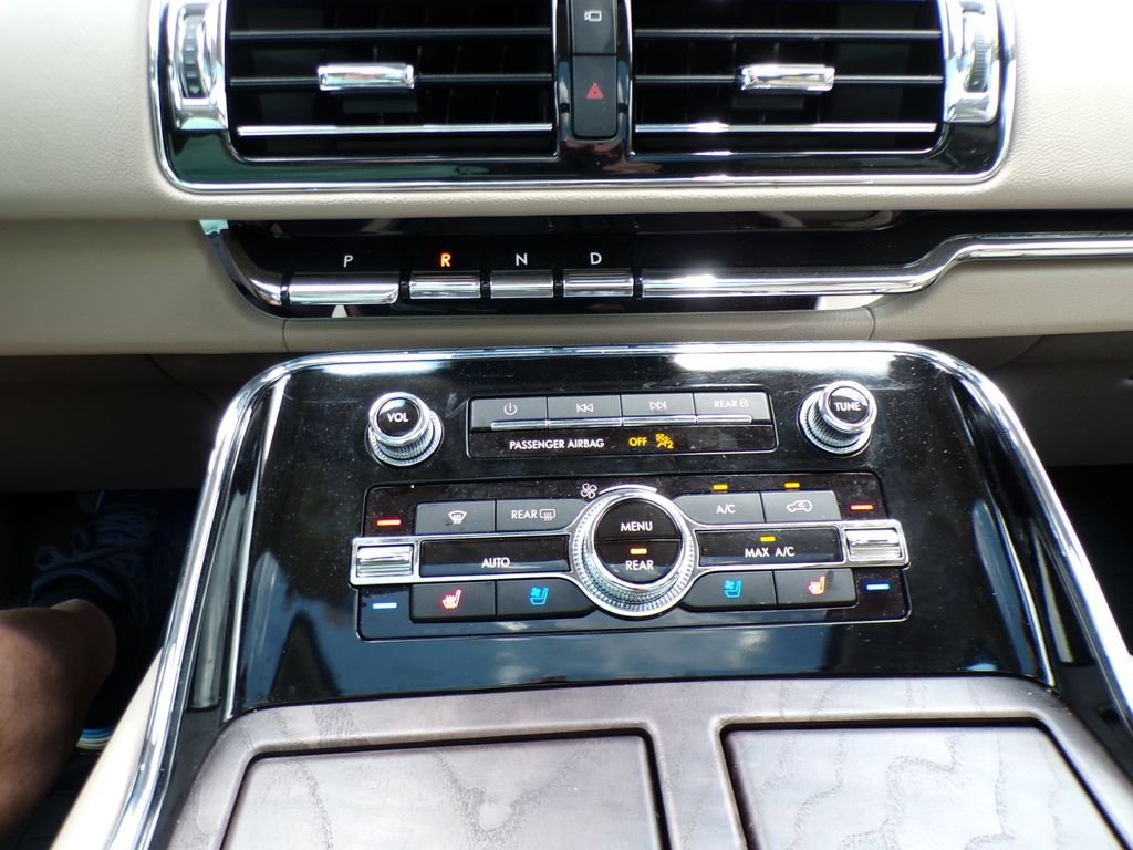 2024 Lincoln Navigator Reserve L - Photo 25