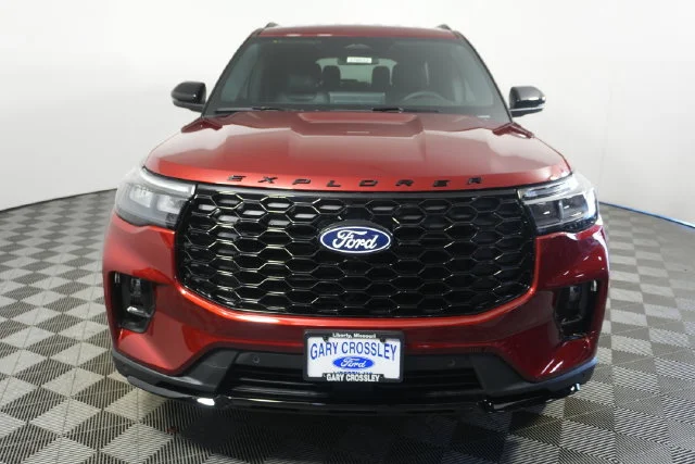 New 2026 Ruby Red Metallic Tinted Clearcoat Ford King Ranch® image 7