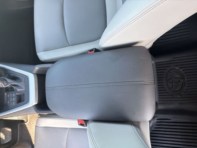 2024 Toyota RAV4 XLE Premium - Photo 25
