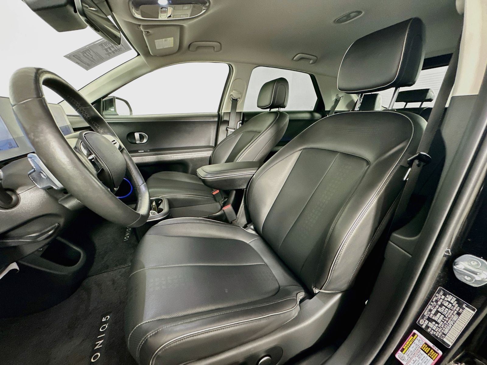 Used 2023 Abyss Black Hyundai SEL image 21