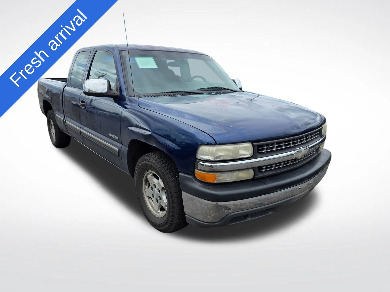 2001 Chevrolet Silverado 1500 1500 Extended Cab SWB LS's photo