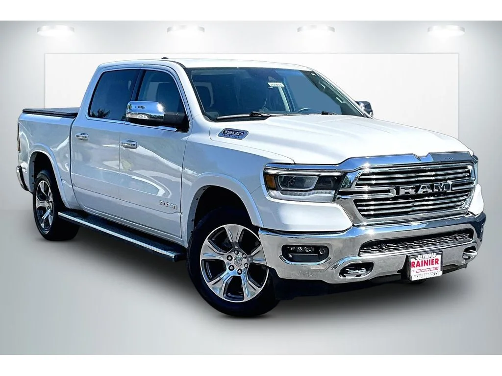 2022 RAM 1500 Laramie 4x4 Crew Cab 5'7's photo