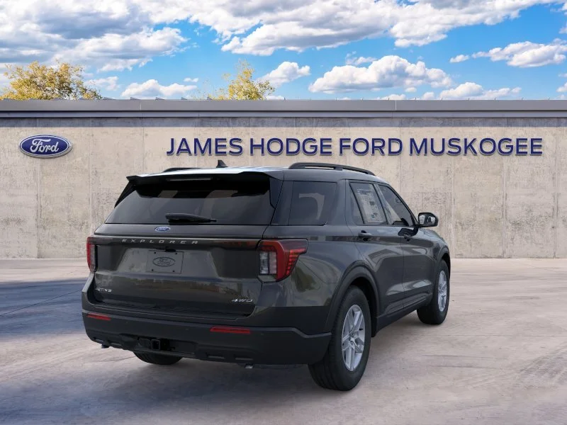New 2026 Agate Black Metallic Ford Active image 8