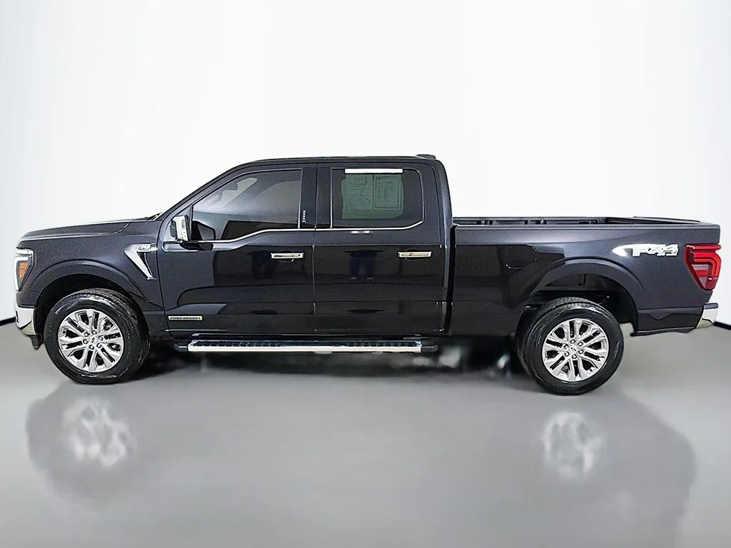 Used 2024 Agate Black Metallic Ford Lariat image 16