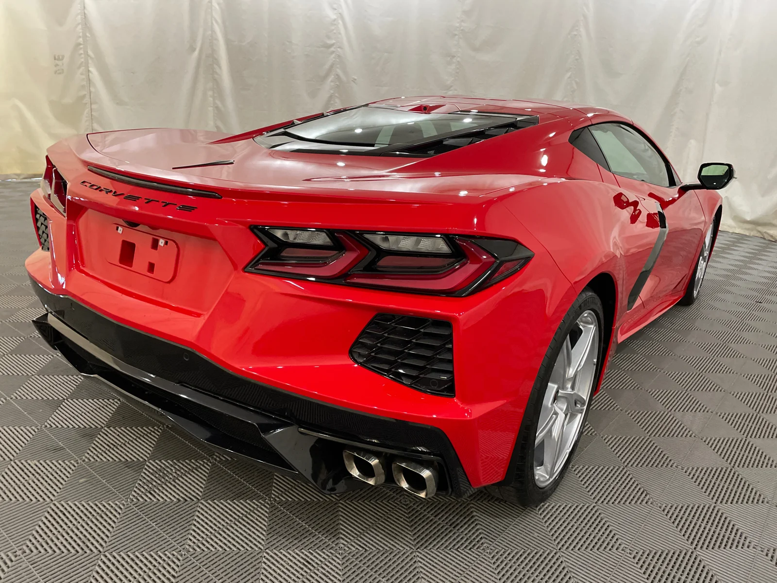 Used 2020 Torch Red Chevrolet 2LT image 5