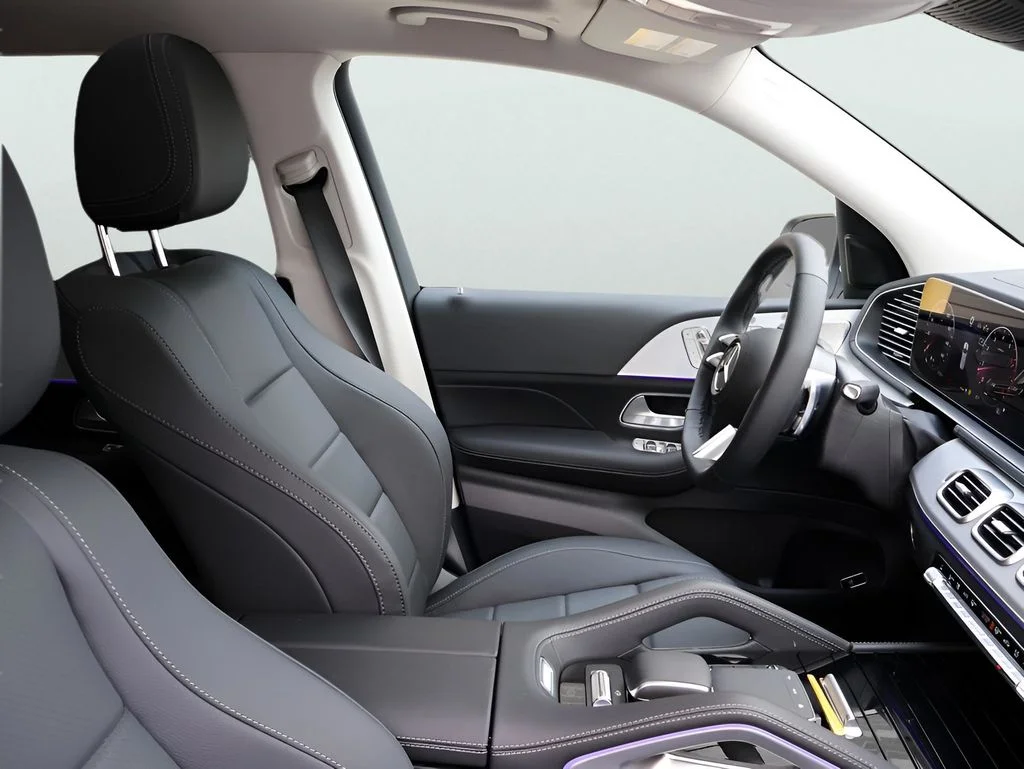 New 2025 White Mercedes-Benz GLS 450 image 10