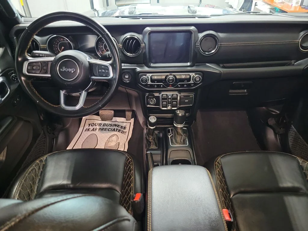 Used 2021 Gray Jeep Overland image 3
