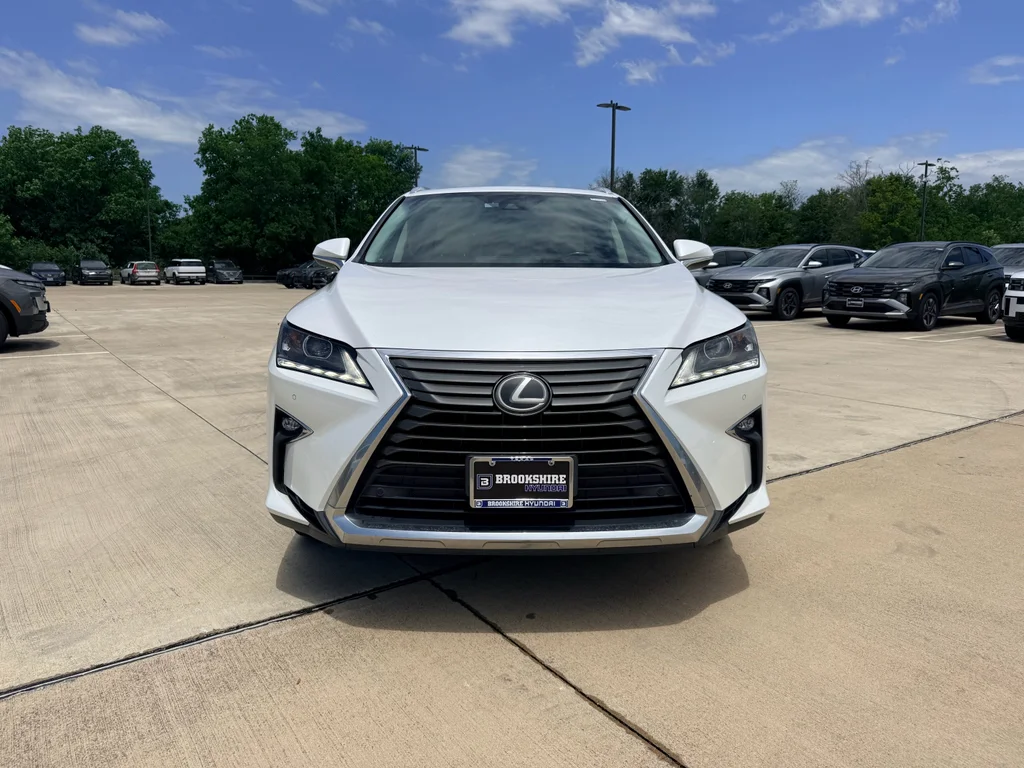 Used 2016 Eminent White Pearl Lexus Base image 2