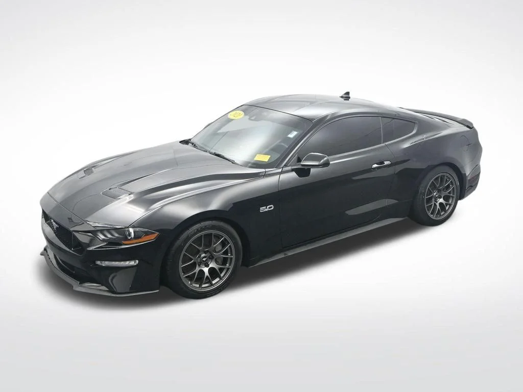 Used 2021 Shadow Black Ford GT image 21