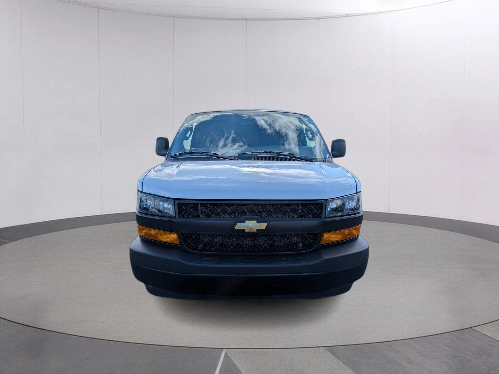 Used 2025 Summit White Chevrolet WT image 10