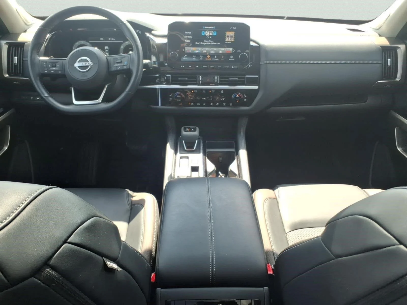 Used 2025 Scarlet Ember Tintcoat Nissan Platinum image 12