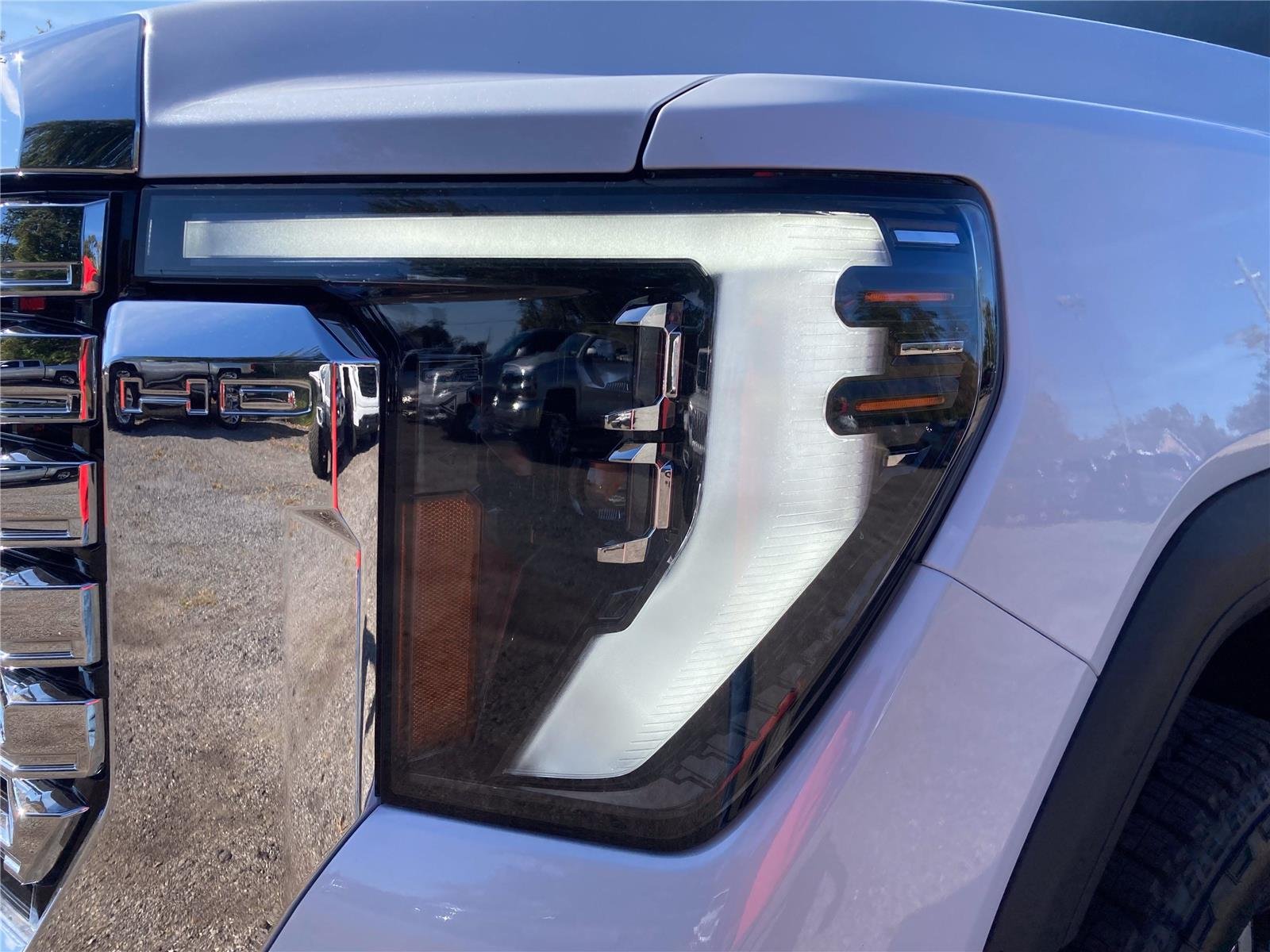 New 2026 Glacier White Tricoat GMC Denali image 10