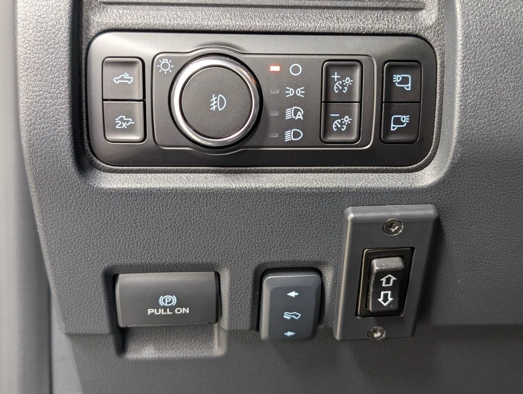 New 2026 Avalanche Ford F-250® Lariat® image 15