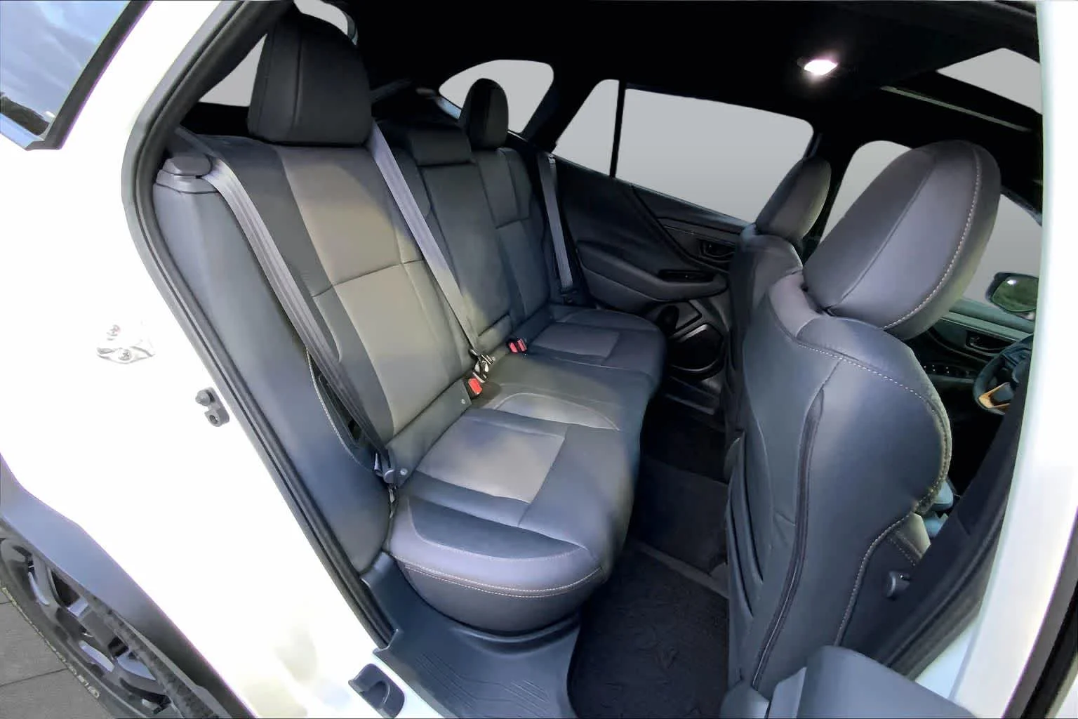 Used 2025 Crystal White Pearl Subaru Wilderness image 36