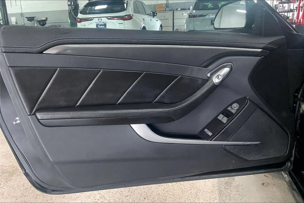 Used 2011 Black Cadillac Base image 21