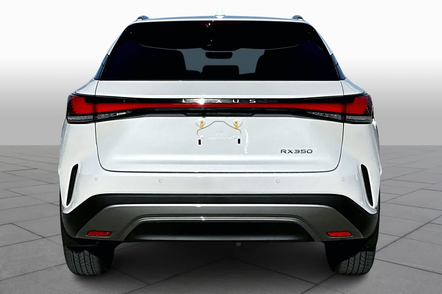 New 2026 Eminent White Pearl Lexus Premium+ image 4