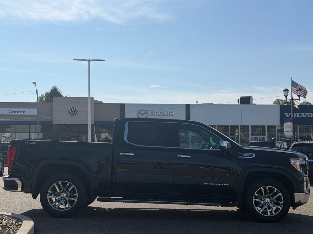Used 2020 Black GMC SLT image 6