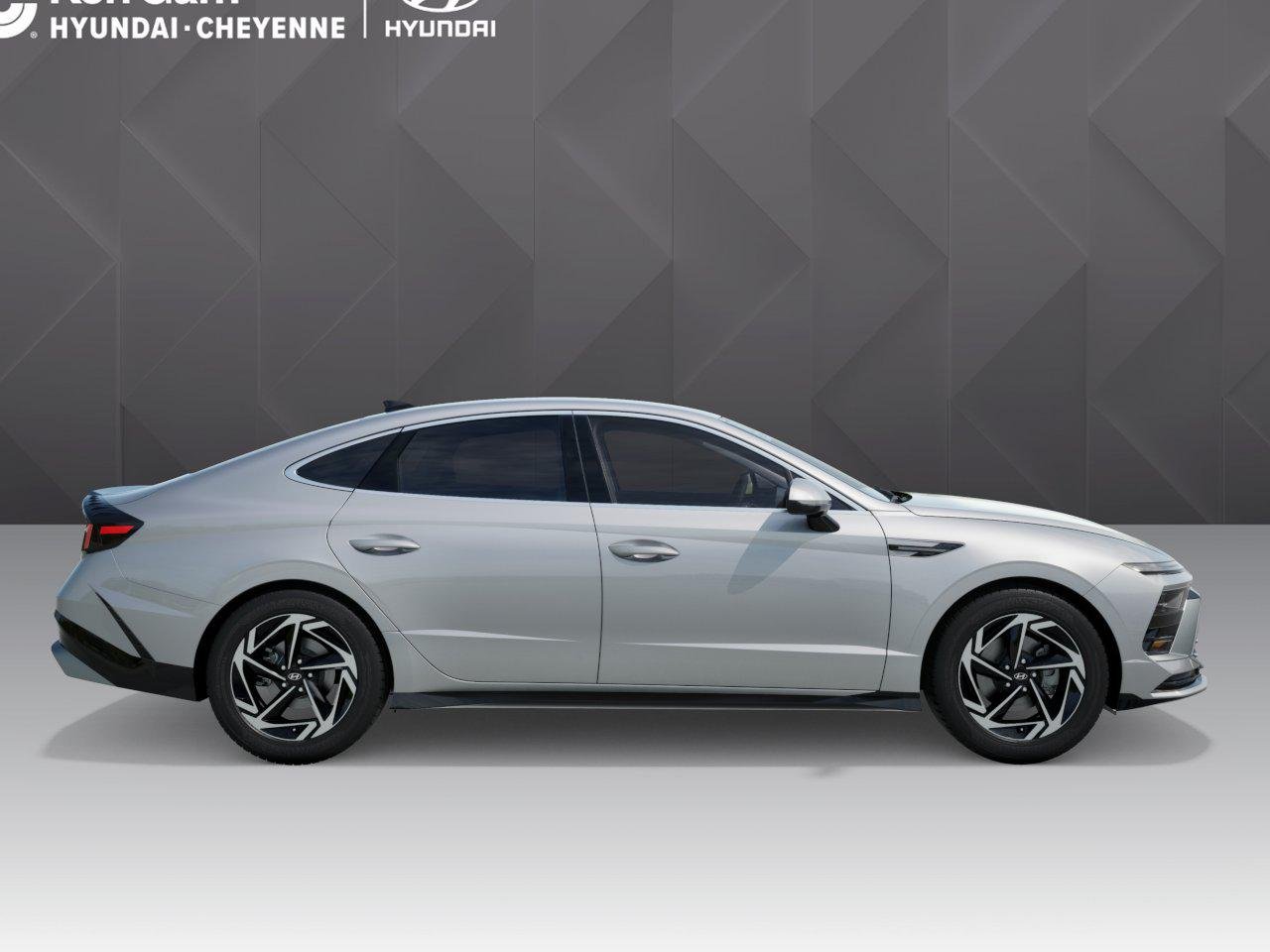 New 2026 Aero Silver Hyundai SEL Sport image 7