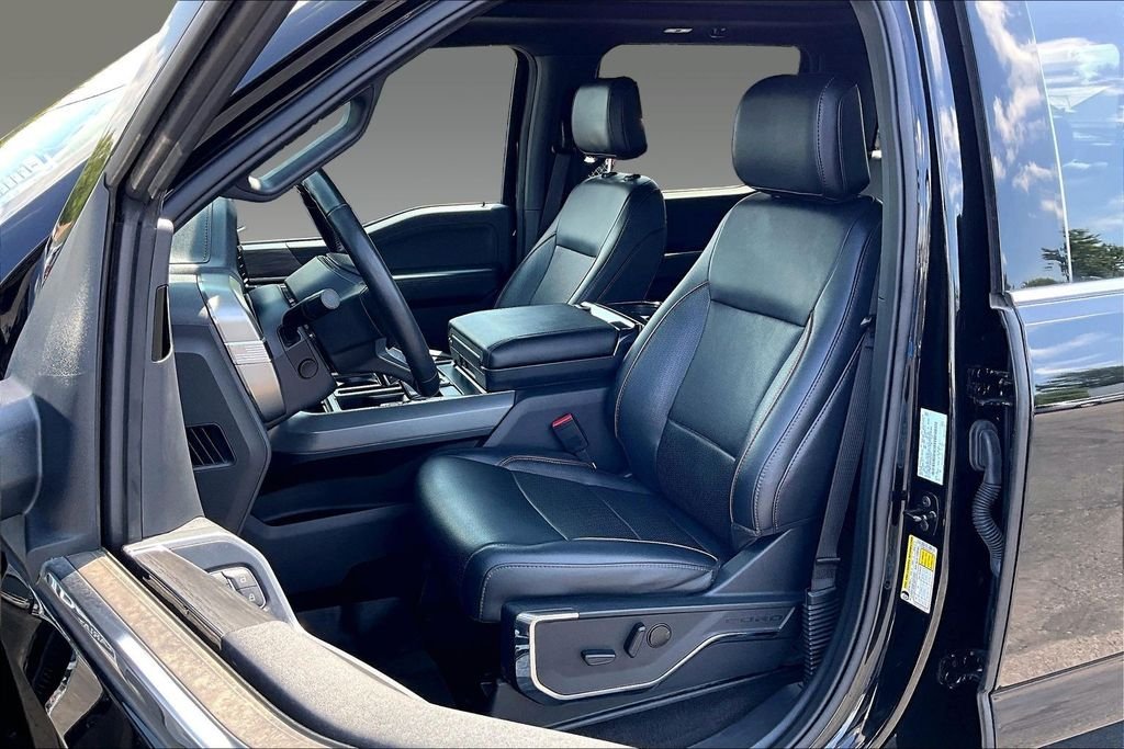 Used 2024 Black Metallic Ford Lariat image 14