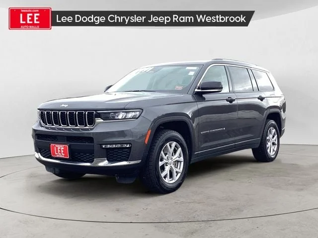 Used 2022 Gray Metallic Jeep Limited image 1