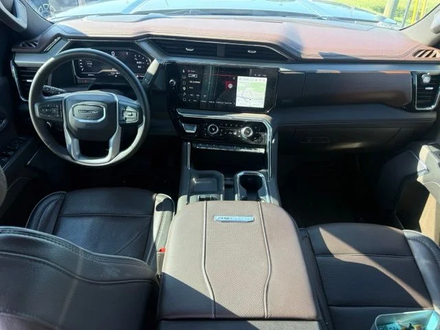 Used 2025 Silver GMC Denali image 13
