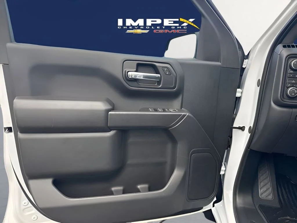 Used 2025 Summit White Chevrolet Custom image 11