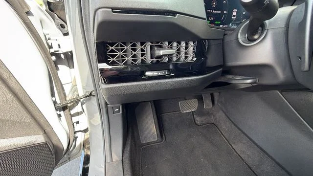 2024 Honda Accord Hybrid EX-L - Photo 30