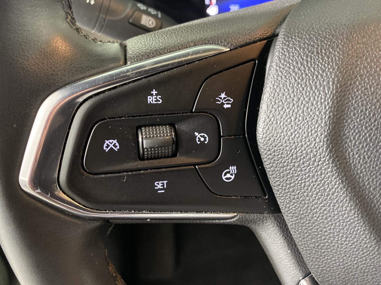 Used 2024 Cacti Green Chevrolet ACTIV image 14