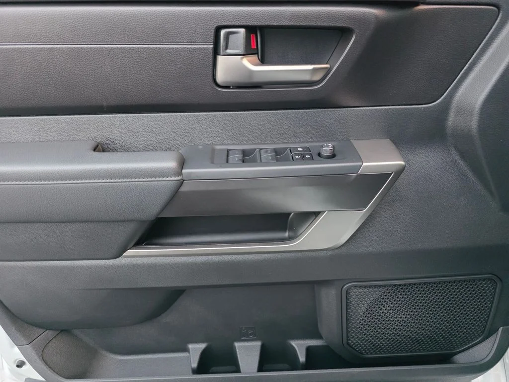 2026 Toyota Tundra SR5 - Photo 26