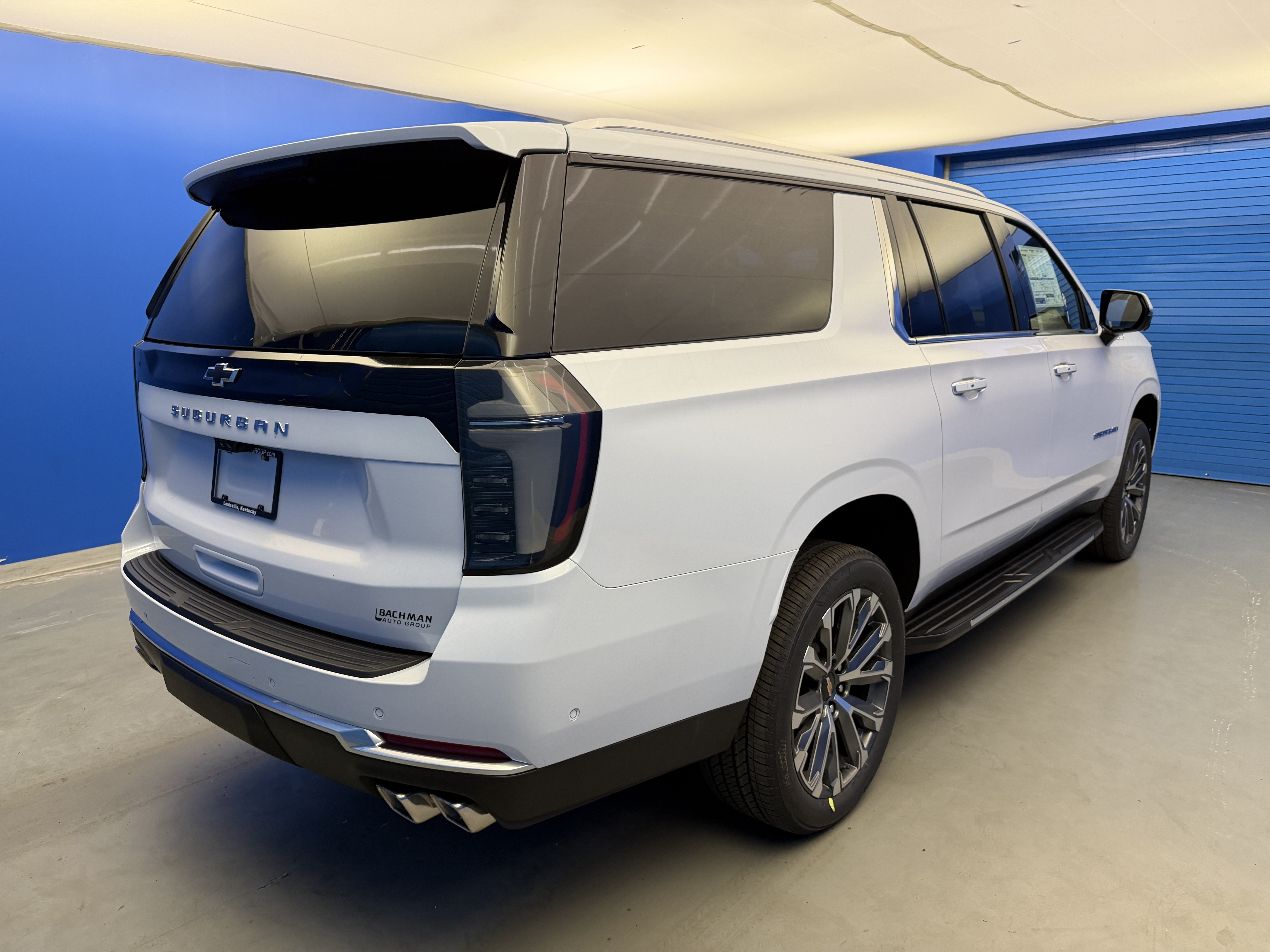 2026 Chevrolet Suburban High Country - Photo 7