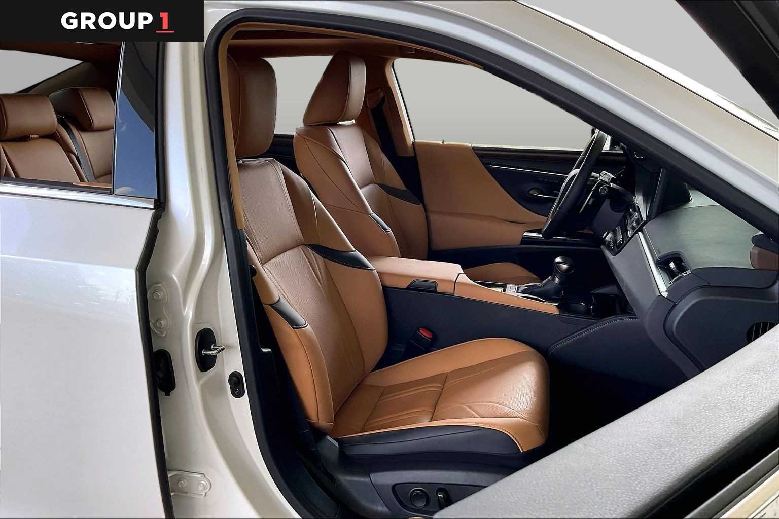 Used 2024 Eminent White Pearl Lexus Luxury image 8