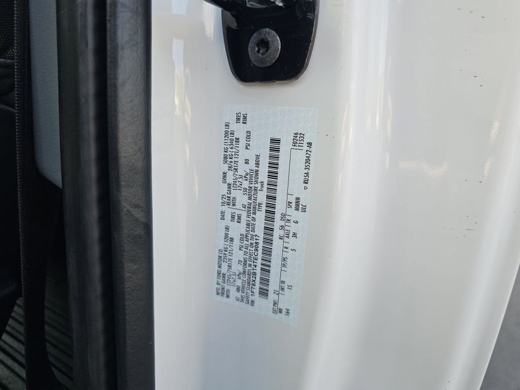 New 2026 Oxford White Ford XL image 8