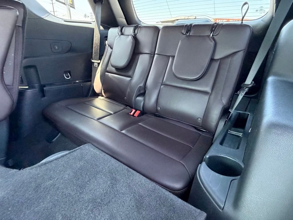 Used 2025 Black Ford Platinum image 37