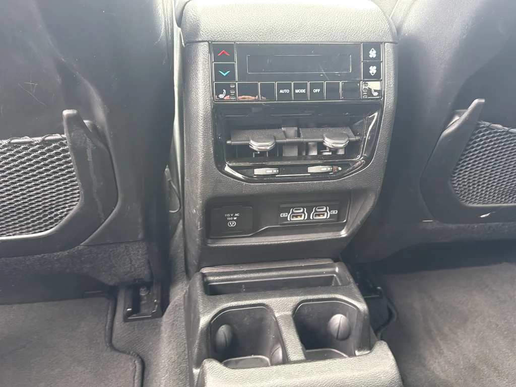 Used 2024 Black Jeep Limited image 18