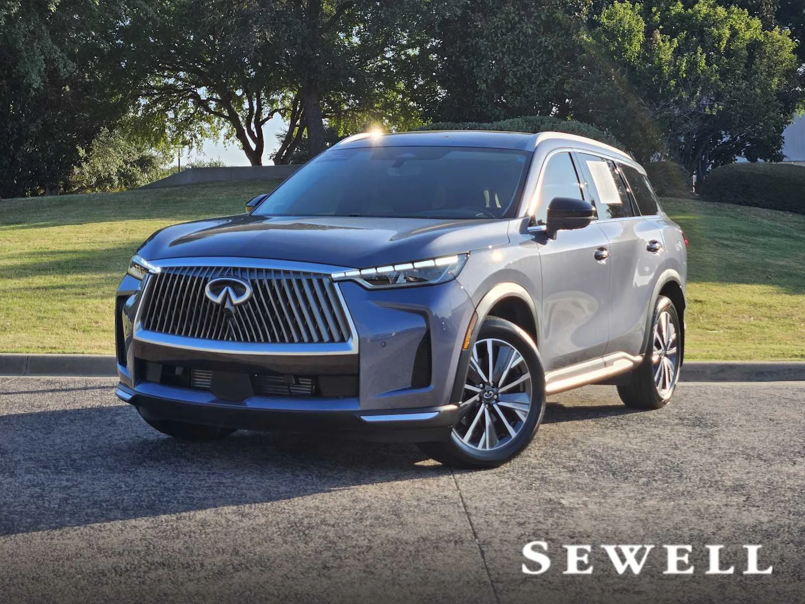 2026 INFINITI QX60 LUXE