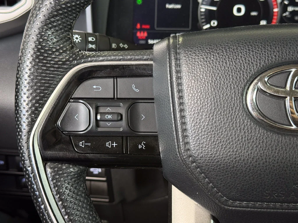 Used 2024 White Toyota Limited Hybrid image 28
