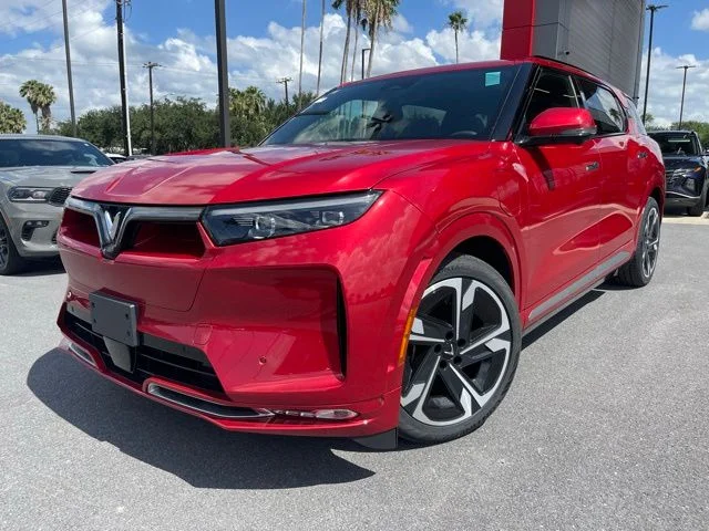 2024 VinFast VF 9 PLUS - Photo 3