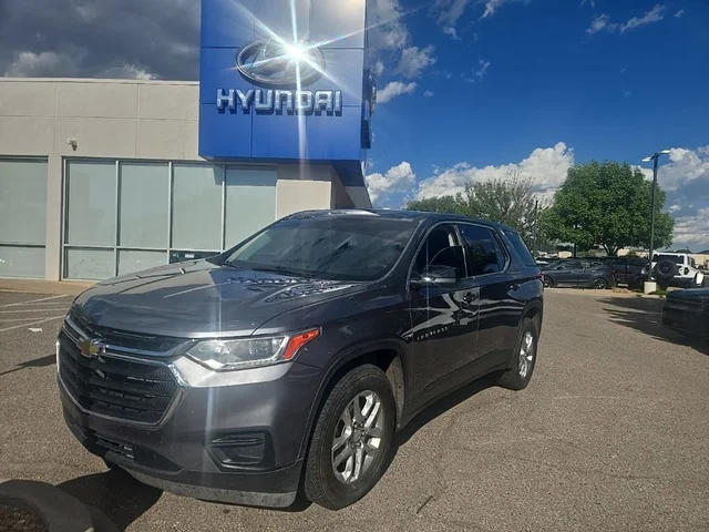 2021 Chevrolet Traverse LS