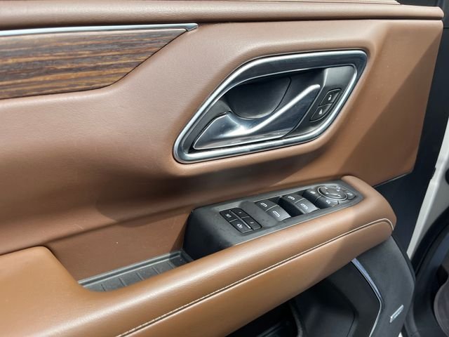 Used 2021 Beige Chevrolet High Country image 10