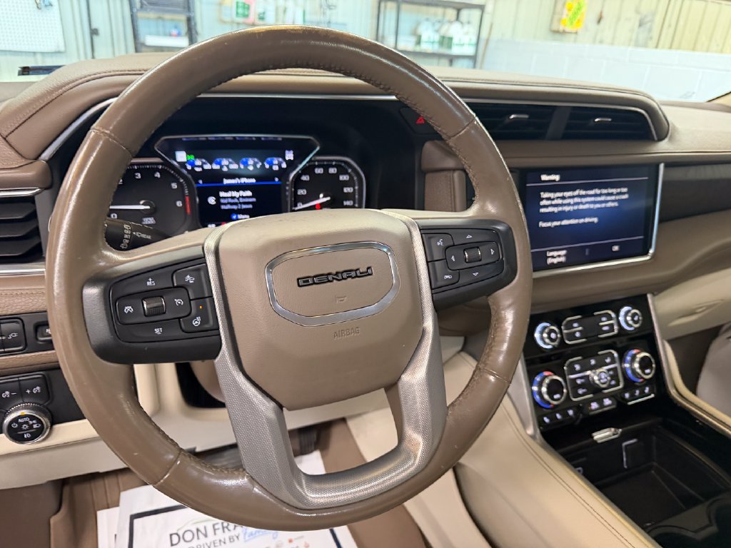Used 2021 White GMC Denali image 12