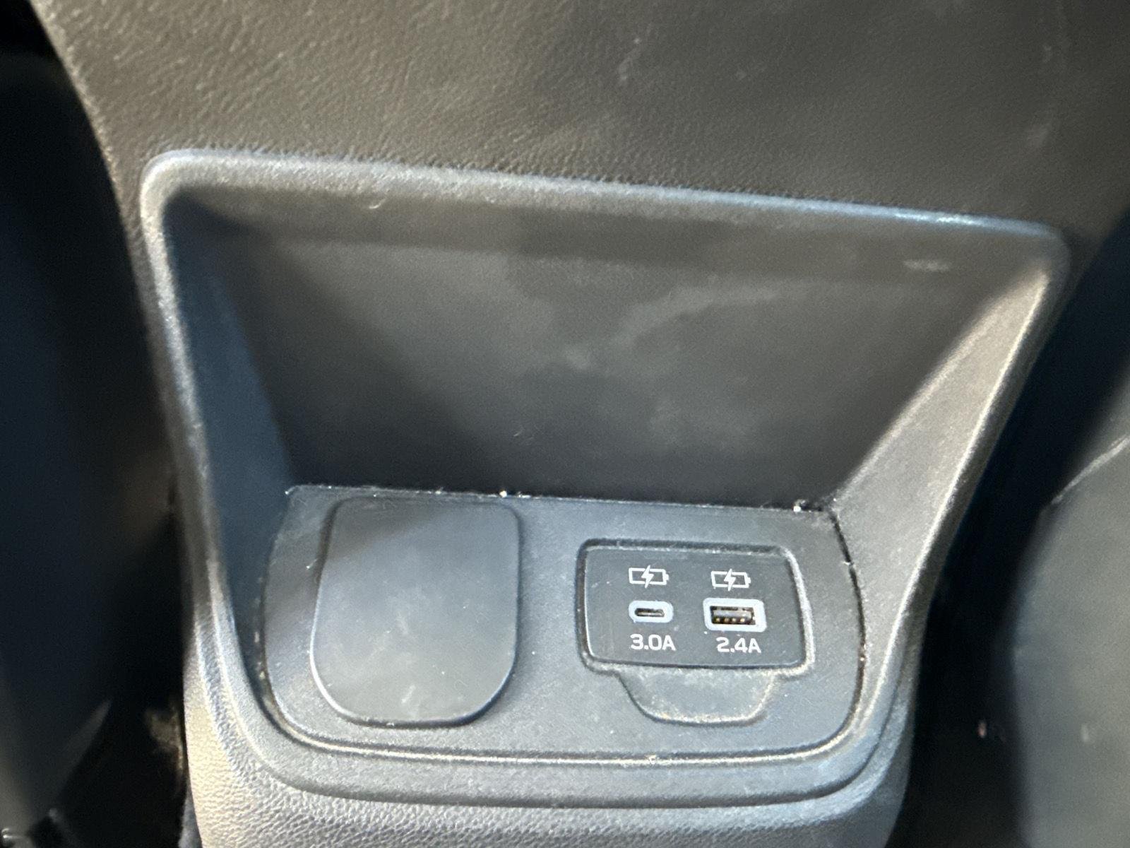 Used 2024 Ice Silver Metallic Subaru Base image 13